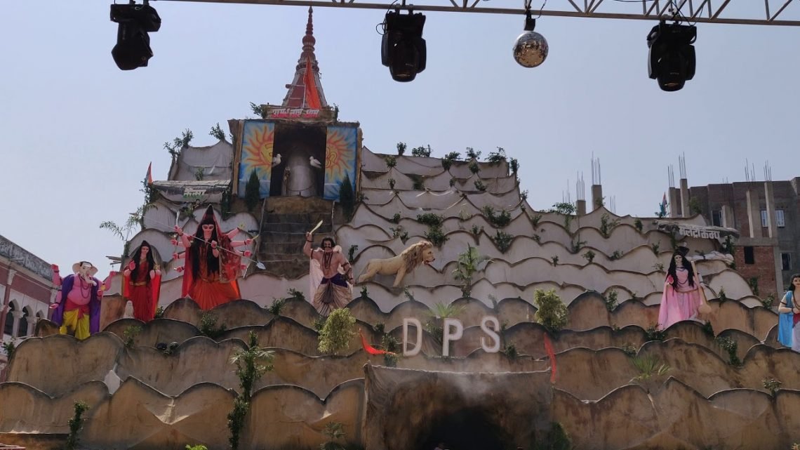 Luxa Road Varanasi Durga Puja 2018